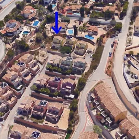 度假居 Chalet En Calpe. Urb Lilia Rosa