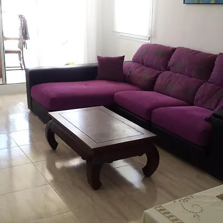 Chalet En Calpe. Urb Lilia Rosa *